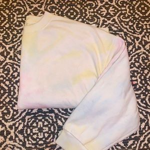 Light tie dye crewneck